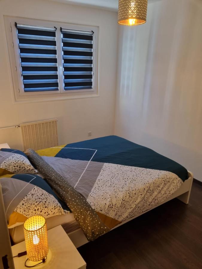 Bel Appartement 2 Chambres ,Residence Privee Givet Eksteriør bilde
